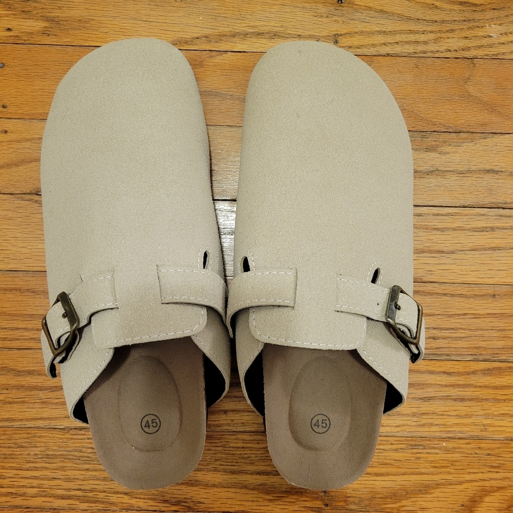 Birkenstock-style slip on mules, perfect condition, men's 45 (US 11)